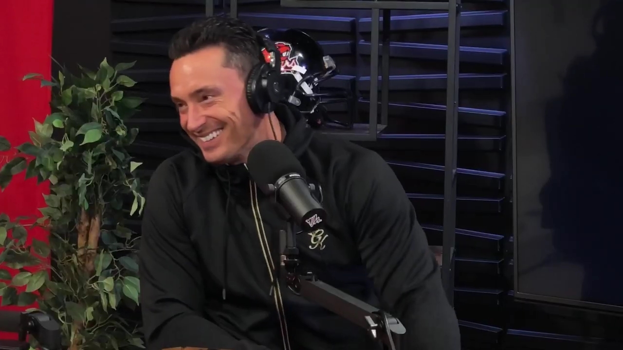 x2mate_com-Ep_12_-_Power_Alphas_Podcast__NFL_Playoffs2C_Viral_on_TikTok___28Mandy_Saccomanno__mp40703.jpg