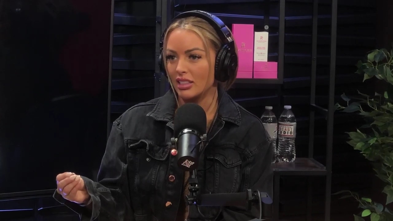 x2mate_com-Ep_12_-_Power_Alphas_Podcast__NFL_Playoffs2C_Viral_on_TikTok___28Mandy_Saccomanno__mp40726.jpg