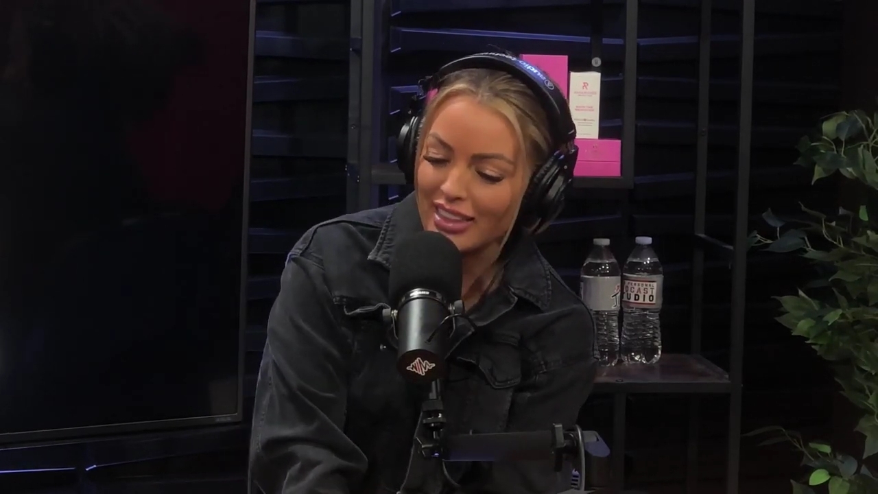 x2mate_com-Ep_12_-_Power_Alphas_Podcast__NFL_Playoffs2C_Viral_on_TikTok___28Mandy_Saccomanno__mp40790.jpg