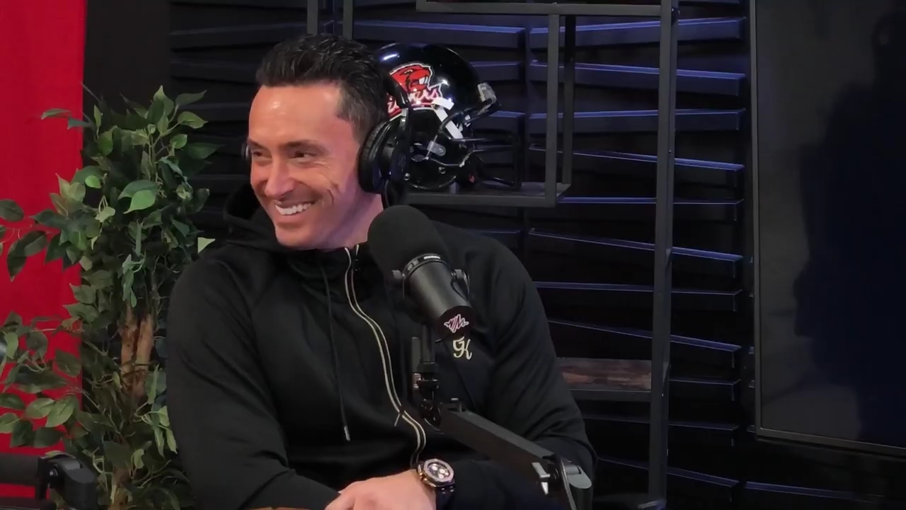 x2mate_com-Ep_12_-_Power_Alphas_Podcast__NFL_Playoffs2C_Viral_on_TikTok___28Mandy_Saccomanno__mp41046.jpg