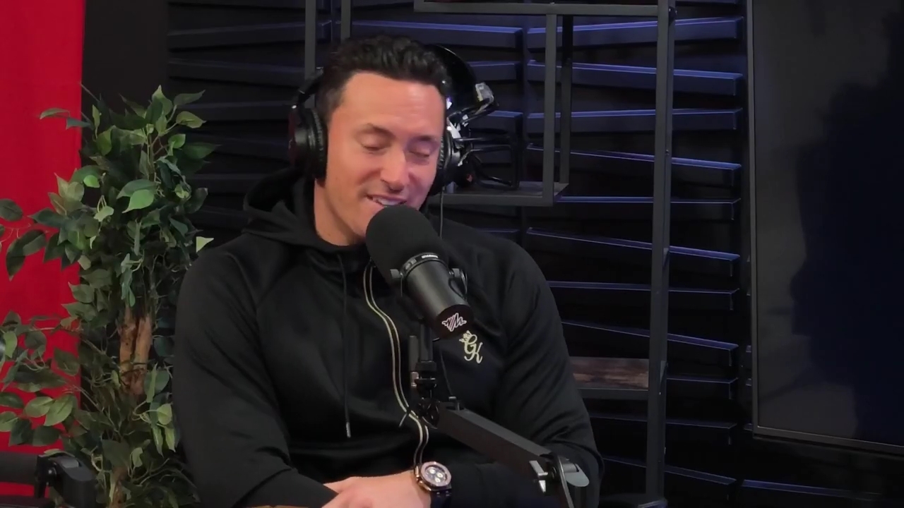 x2mate_com-Ep_12_-_Power_Alphas_Podcast__NFL_Playoffs2C_Viral_on_TikTok___28Mandy_Saccomanno__mp41060.jpg