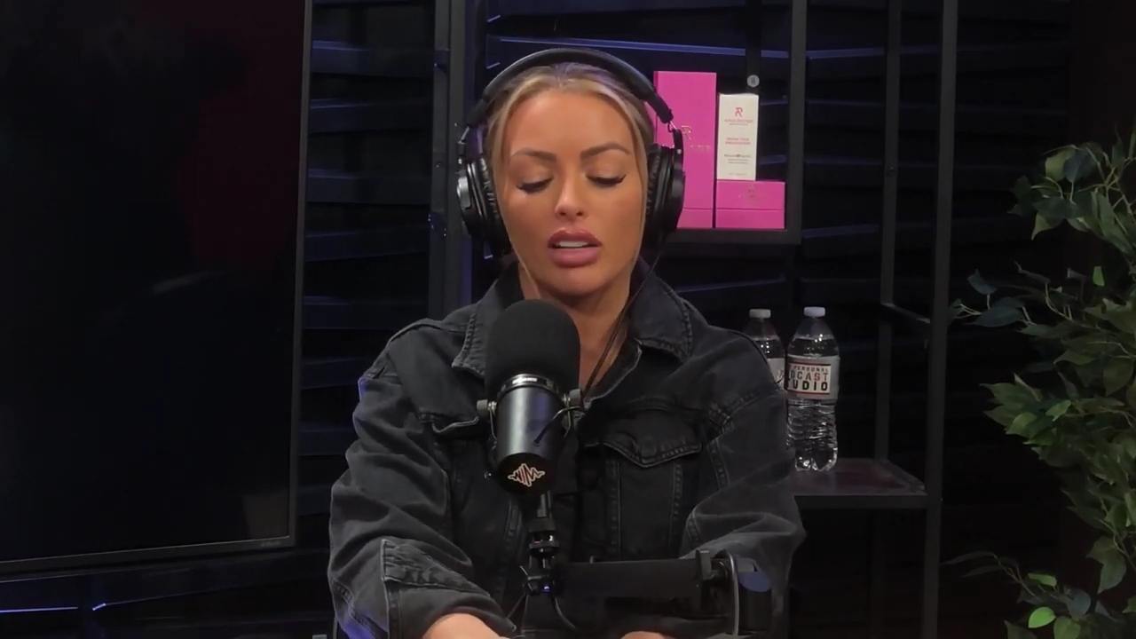 x2mate_com-Ep_12_-_Power_Alphas_Podcast__NFL_Playoffs2C_Viral_on_TikTok___28Mandy_Saccomanno__mp41677.jpg