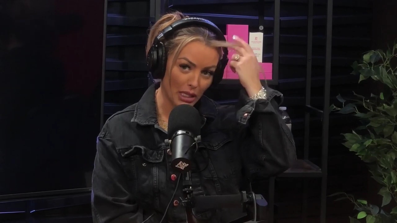 x2mate_com-Ep_12_-_Power_Alphas_Podcast__NFL_Playoffs2C_Viral_on_TikTok___28Mandy_Saccomanno__mp41828.jpg