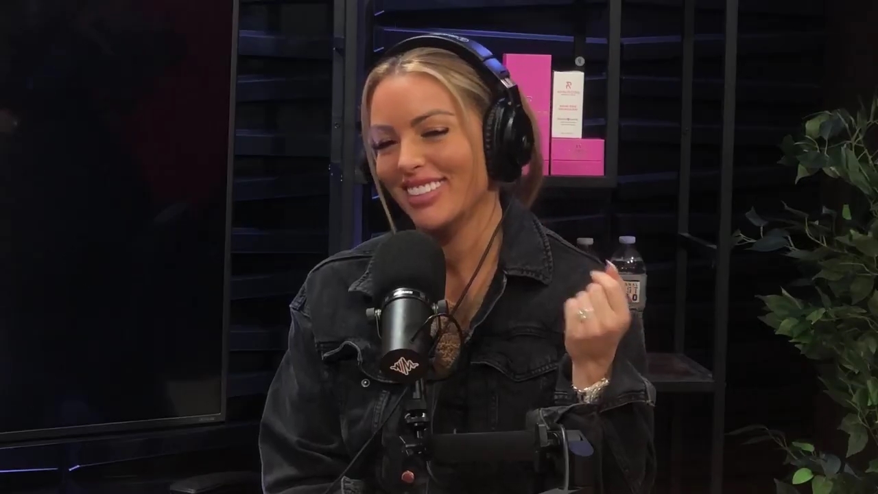 x2mate_com-Ep_12_-_Power_Alphas_Podcast__NFL_Playoffs2C_Viral_on_TikTok___28Mandy_Saccomanno__mp42038.jpg