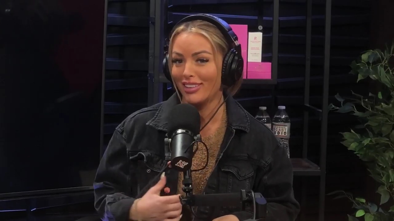 x2mate_com-Ep_12_-_Power_Alphas_Podcast__NFL_Playoffs2C_Viral_on_TikTok___28Mandy_Saccomanno__mp42046.jpg