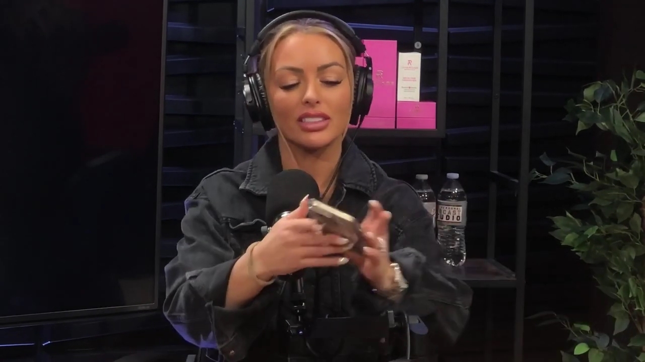 x2mate_com-Ep_12_-_Power_Alphas_Podcast__NFL_Playoffs2C_Viral_on_TikTok___28Mandy_Saccomanno__mp42168.jpg