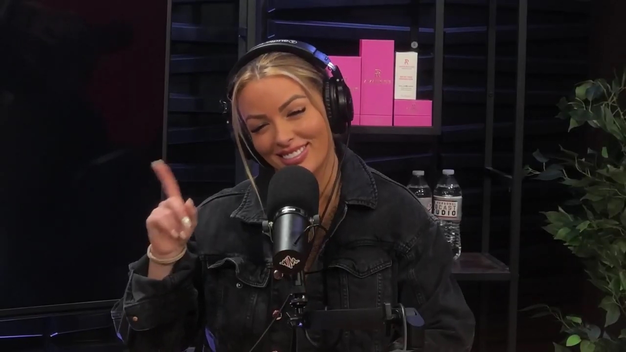 x2mate_com-Ep_12_-_Power_Alphas_Podcast__NFL_Playoffs2C_Viral_on_TikTok___28Mandy_Saccomanno__mp42260.jpg