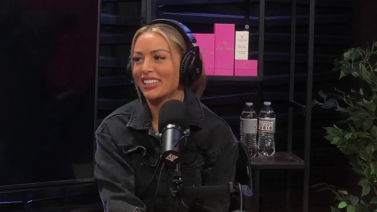 x2mate_com-Ep_12_-_Power_Alphas_Podcast__NFL_Playoffs2C_Viral_on_TikTok___28Mandy_Saccomanno__mp42349.jpg