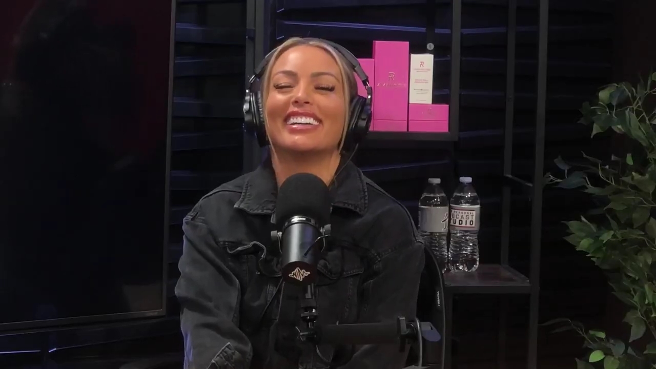 x2mate_com-Ep_12_-_Power_Alphas_Podcast__NFL_Playoffs2C_Viral_on_TikTok___28Mandy_Saccomanno__mp42354.jpg