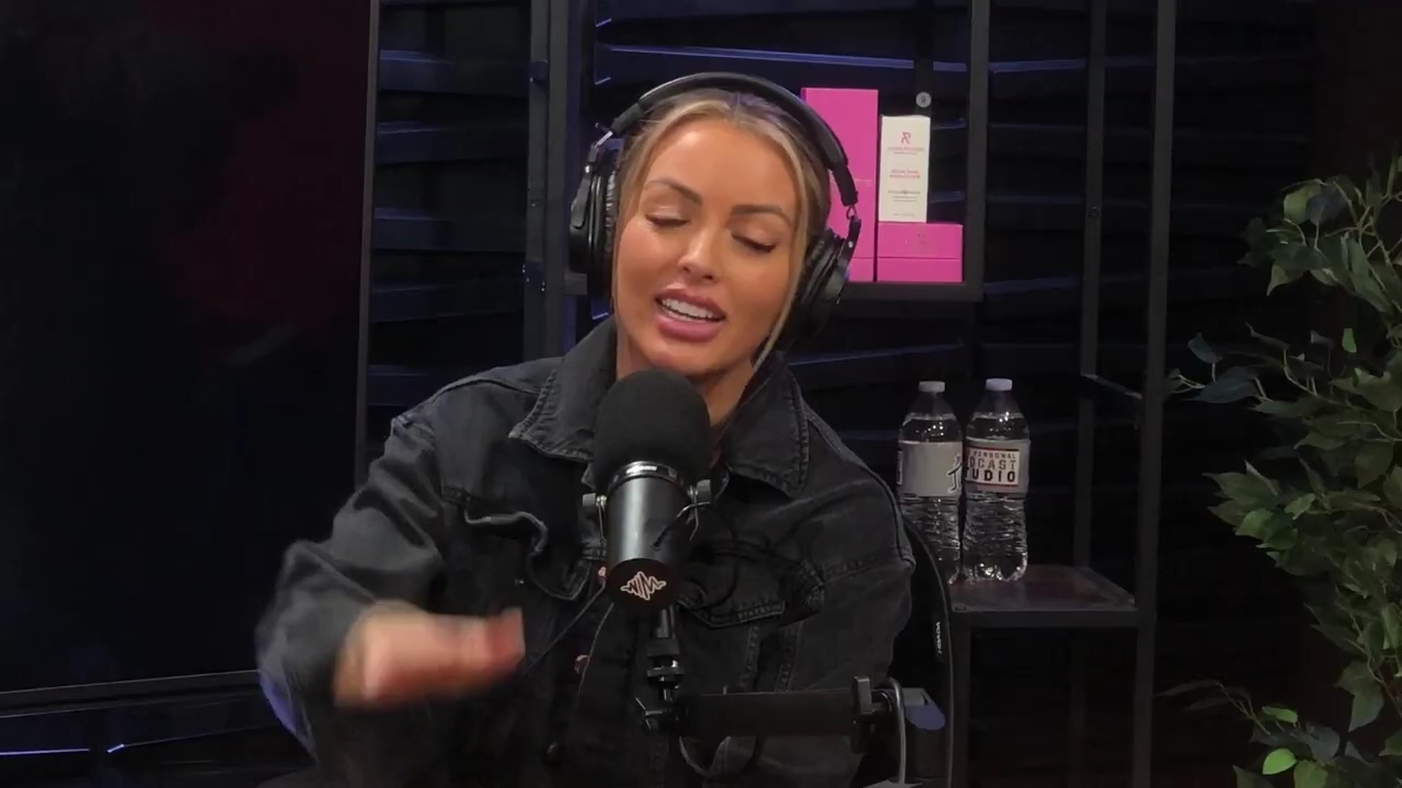 x2mate_com-Ep_12_-_Power_Alphas_Podcast__NFL_Playoffs2C_Viral_on_TikTok___28Mandy_Saccomanno__mp42362.jpg