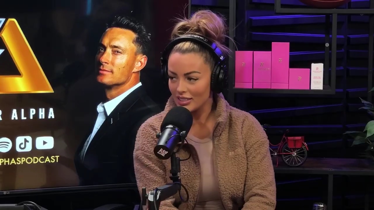 x2mate_com-Ep_13_-_Power_Alphas_Podcast__Love_Languages___28Mandy_Saccomanno__mp40012.jpg