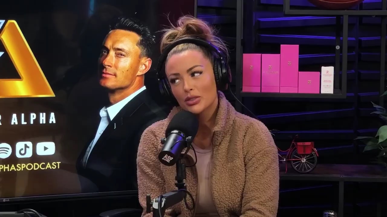 x2mate_com-Ep_13_-_Power_Alphas_Podcast__Love_Languages___28Mandy_Saccomanno__mp40024.jpg