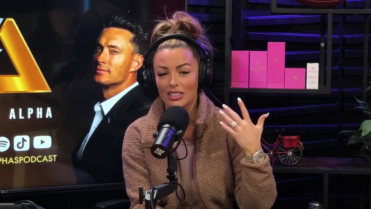 x2mate_com-Ep_13_-_Power_Alphas_Podcast__Love_Languages___28Mandy_Saccomanno__mp40038.jpg