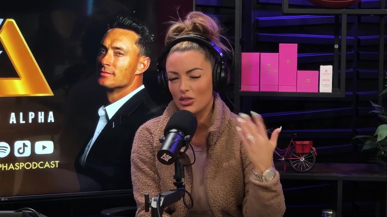 x2mate_com-Ep_13_-_Power_Alphas_Podcast__Love_Languages___28Mandy_Saccomanno__mp40039.jpg