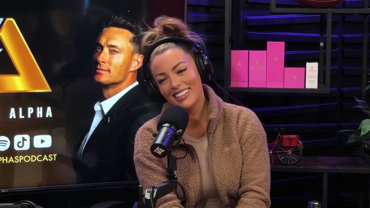 x2mate_com-Ep_13_-_Power_Alphas_Podcast__Love_Languages___28Mandy_Saccomanno__mp40052.jpg