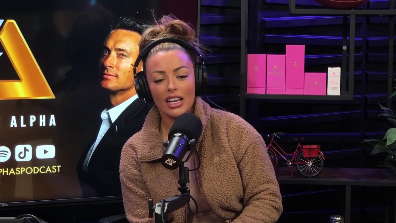 x2mate_com-Ep_13_-_Power_Alphas_Podcast__Love_Languages___28Mandy_Saccomanno__mp40061.jpg