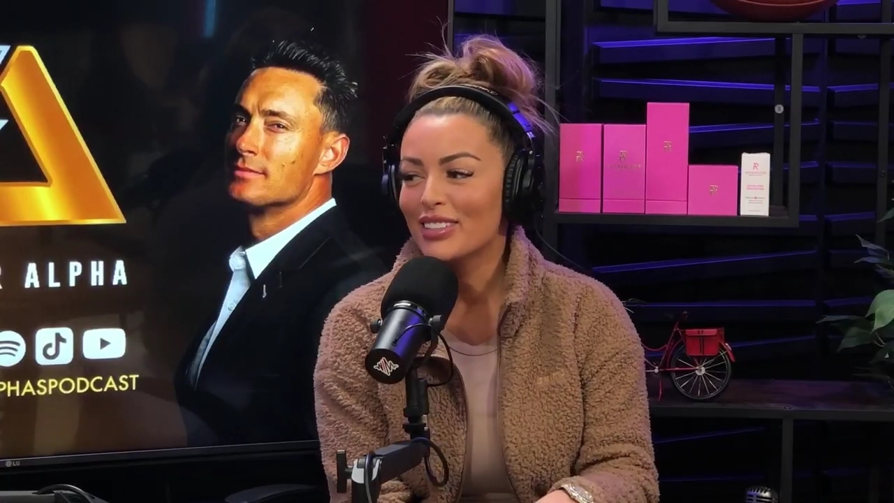 x2mate_com-Ep_13_-_Power_Alphas_Podcast__Love_Languages___28Mandy_Saccomanno__mp40078.jpg