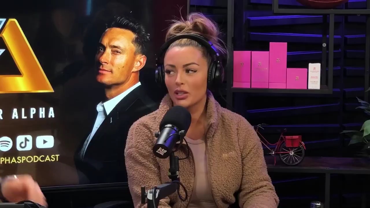 x2mate_com-Ep_13_-_Power_Alphas_Podcast__Love_Languages___28Mandy_Saccomanno__mp40093.jpg