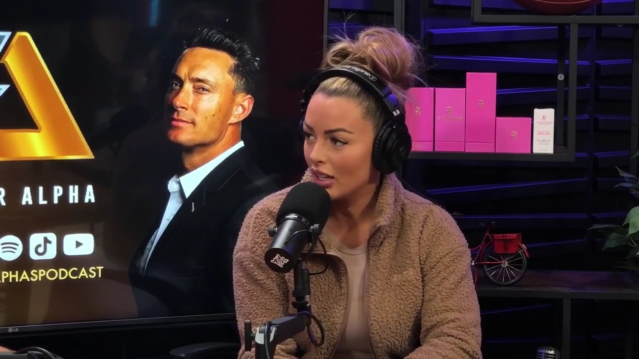 x2mate_com-Ep_13_-_Power_Alphas_Podcast__Love_Languages___28Mandy_Saccomanno__mp40114.jpg