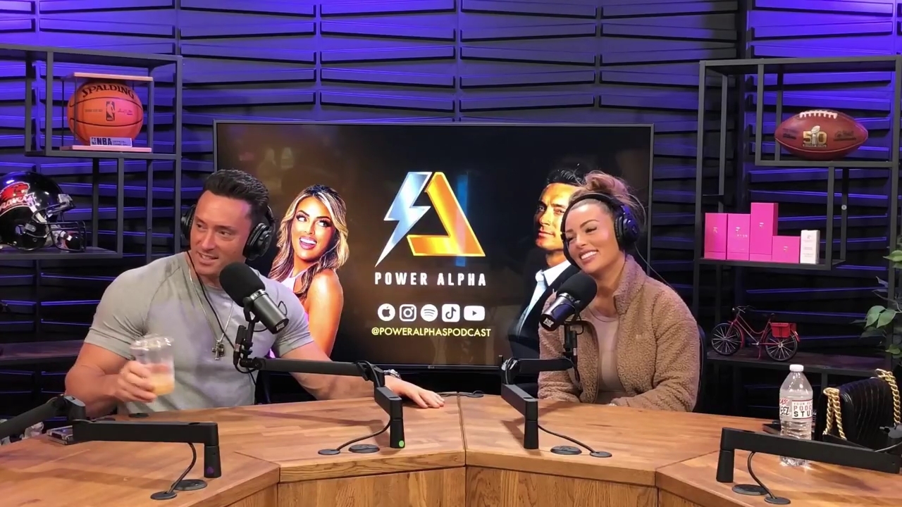 x2mate_com-Ep_13_-_Power_Alphas_Podcast__Love_Languages___28Mandy_Saccomanno__mp40122.jpg