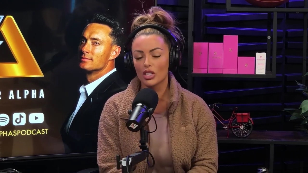 x2mate_com-Ep_13_-_Power_Alphas_Podcast__Love_Languages___28Mandy_Saccomanno__mp40206.jpg