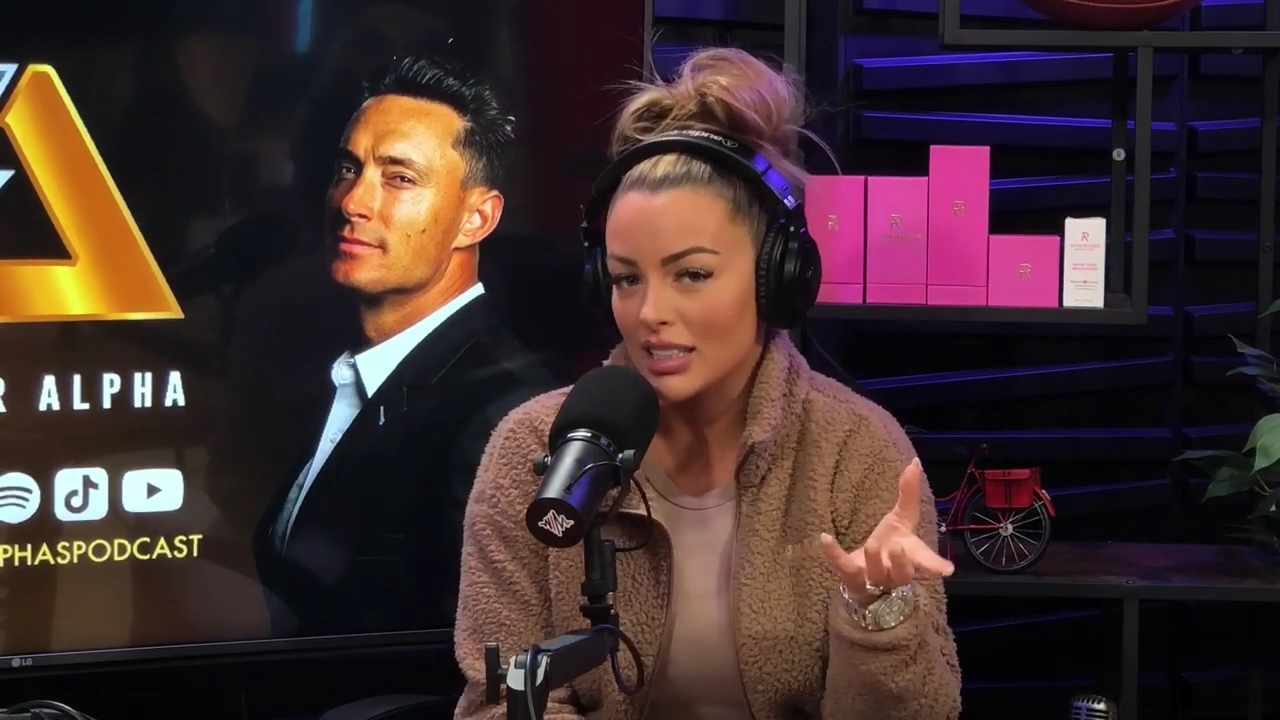 x2mate_com-Ep_13_-_Power_Alphas_Podcast__Love_Languages___28Mandy_Saccomanno__mp40209.jpg