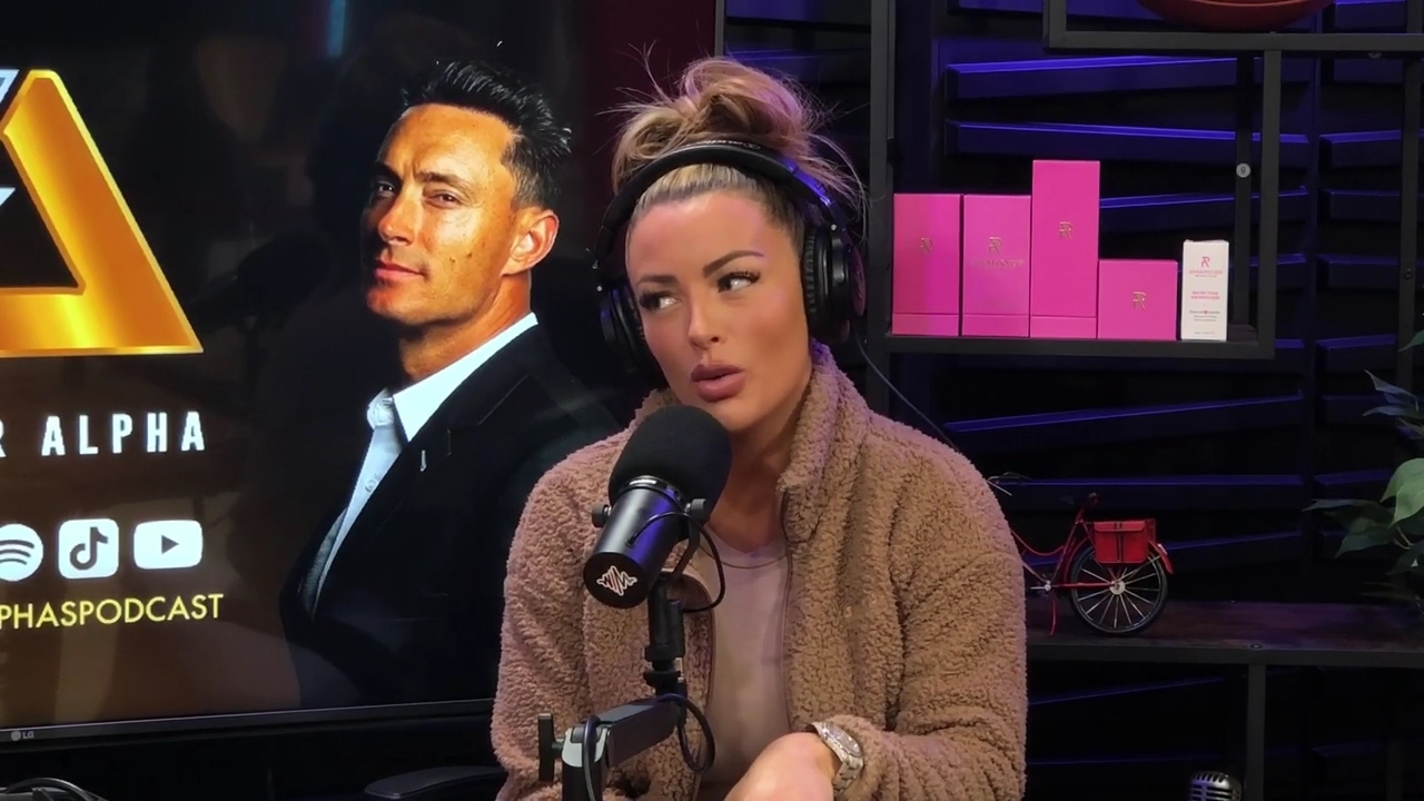 x2mate_com-Ep_13_-_Power_Alphas_Podcast__Love_Languages___28Mandy_Saccomanno__mp40225.jpg