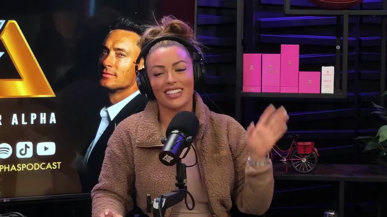 x2mate_com-Ep_13_-_Power_Alphas_Podcast__Love_Languages___28Mandy_Saccomanno__mp40253.jpg