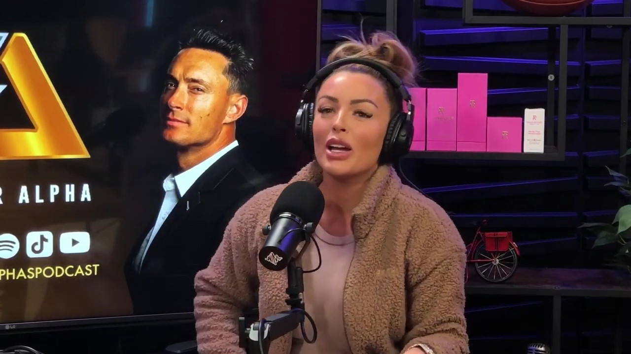 x2mate_com-Ep_13_-_Power_Alphas_Podcast__Love_Languages___28Mandy_Saccomanno__mp40258.jpg