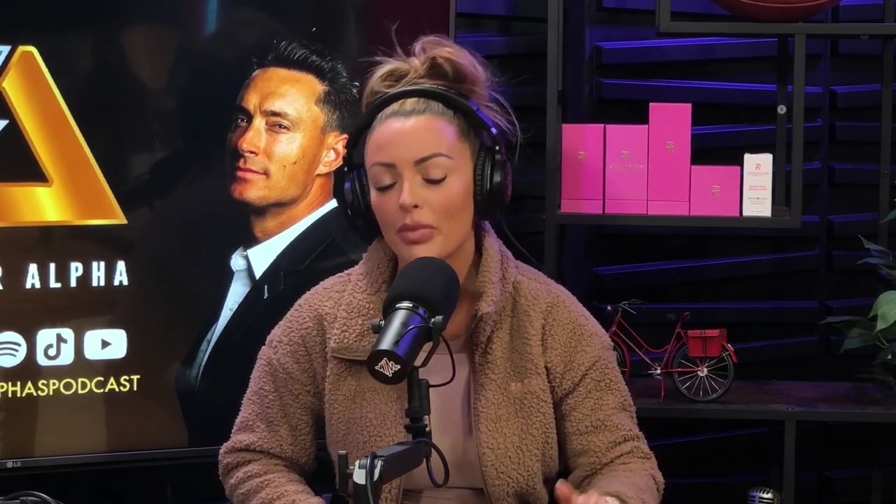 x2mate_com-Ep_13_-_Power_Alphas_Podcast__Love_Languages___28Mandy_Saccomanno__mp40271.jpg