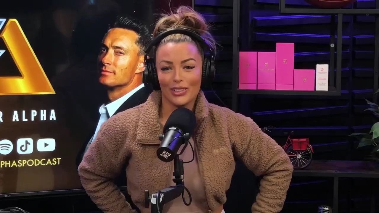 x2mate_com-Ep_13_-_Power_Alphas_Podcast__Love_Languages___28Mandy_Saccomanno__mp40312.jpg