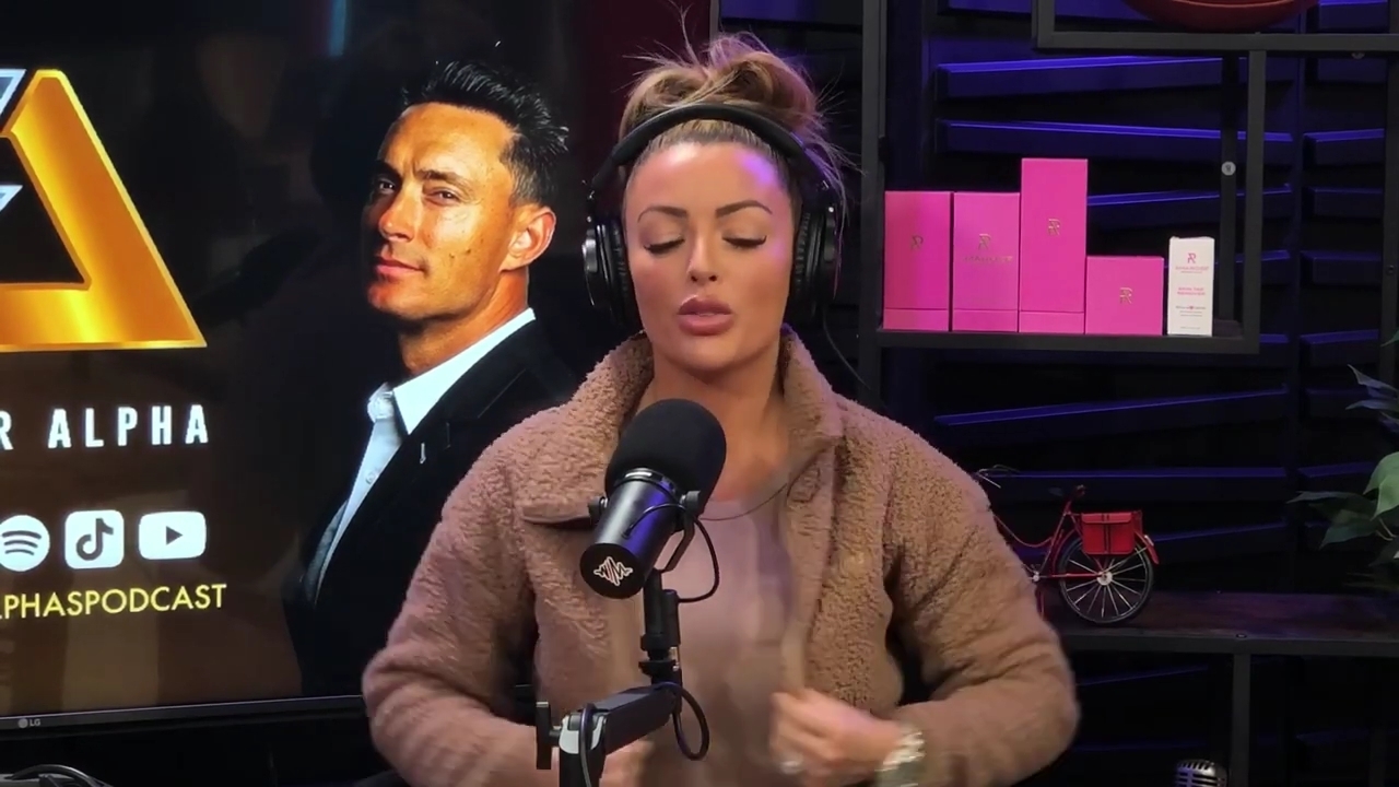 x2mate_com-Ep_13_-_Power_Alphas_Podcast__Love_Languages___28Mandy_Saccomanno__mp40321.jpg