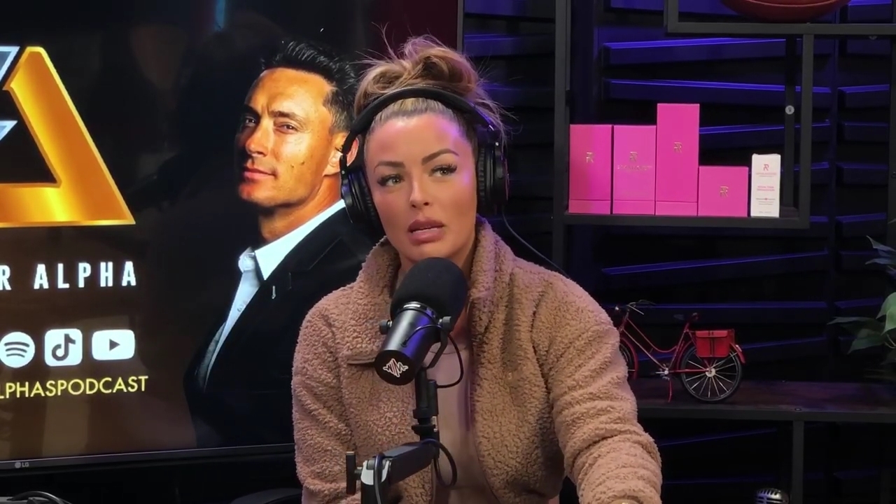 x2mate_com-Ep_13_-_Power_Alphas_Podcast__Love_Languages___28Mandy_Saccomanno__mp40338.jpg
