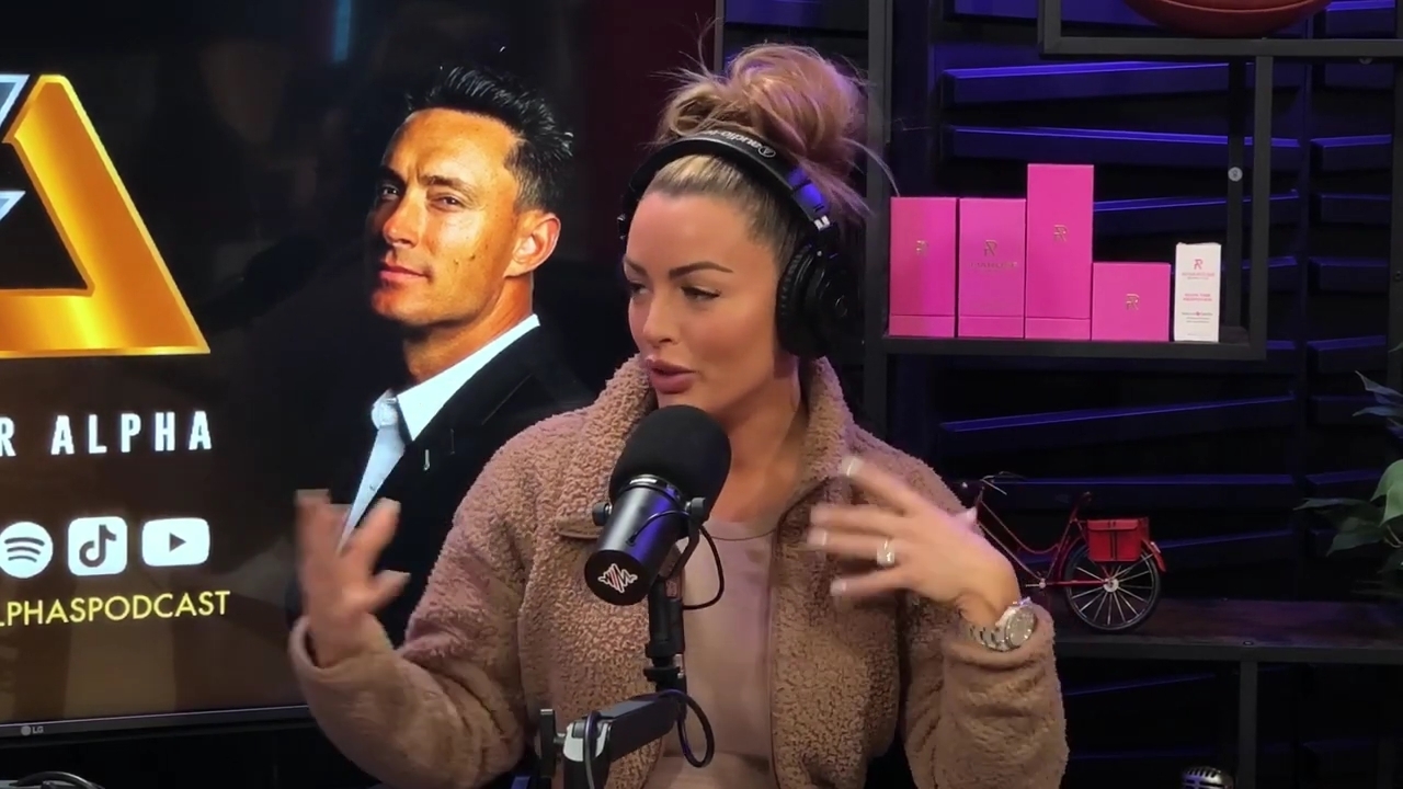 x2mate_com-Ep_13_-_Power_Alphas_Podcast__Love_Languages___28Mandy_Saccomanno__mp40362.jpg