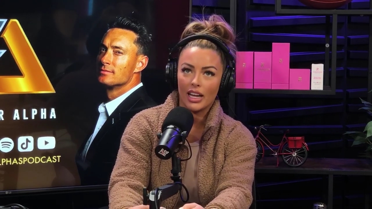 x2mate_com-Ep_13_-_Power_Alphas_Podcast__Love_Languages___28Mandy_Saccomanno__mp40403.jpg