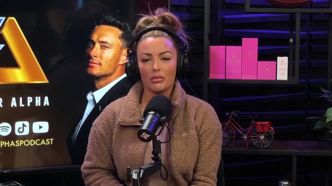 x2mate_com-Ep_13_-_Power_Alphas_Podcast__Love_Languages___28Mandy_Saccomanno__mp40423.jpg