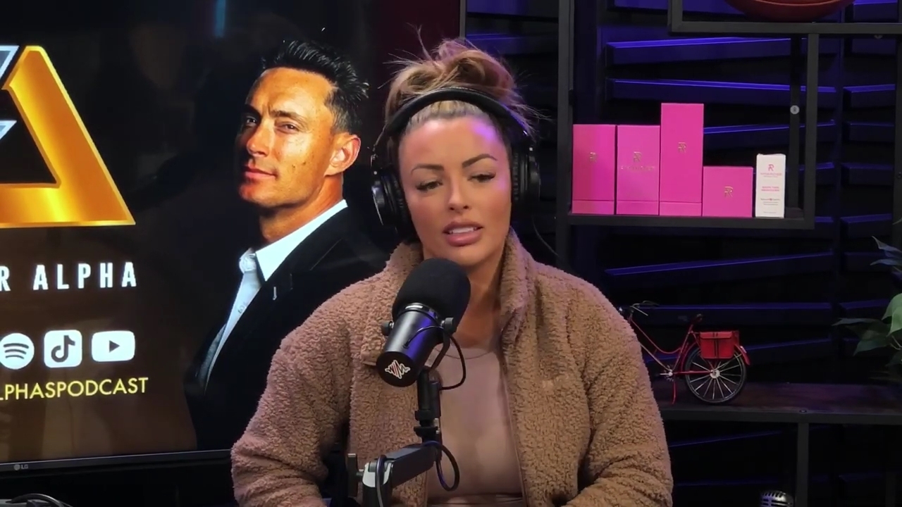 x2mate_com-Ep_13_-_Power_Alphas_Podcast__Love_Languages___28Mandy_Saccomanno__mp40493.jpg