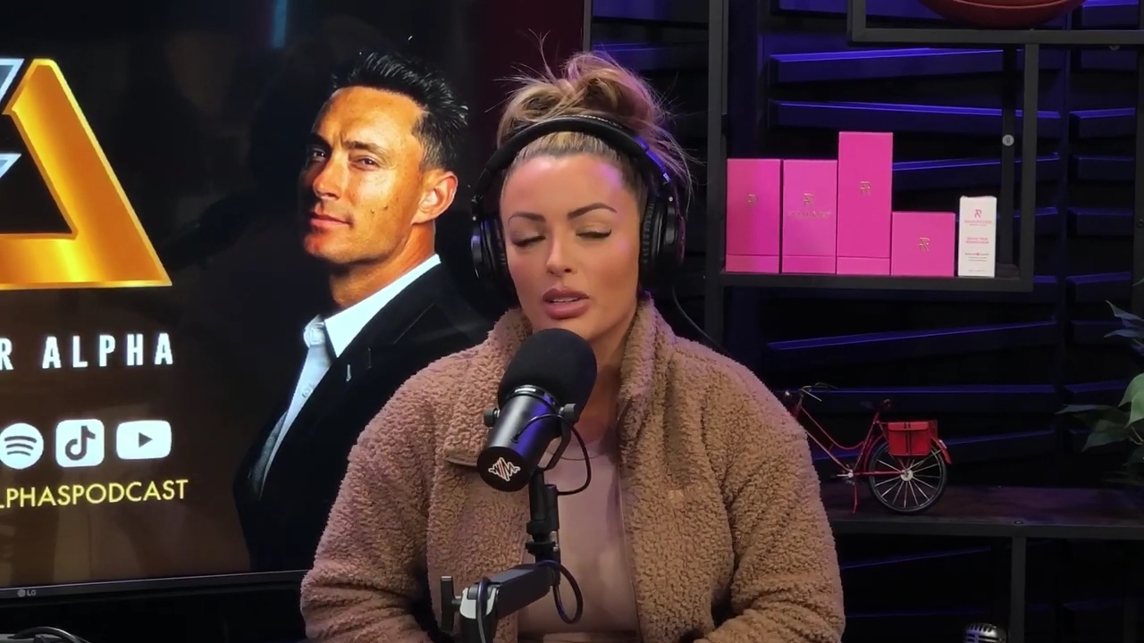 x2mate_com-Ep_13_-_Power_Alphas_Podcast__Love_Languages___28Mandy_Saccomanno__mp40496.jpg