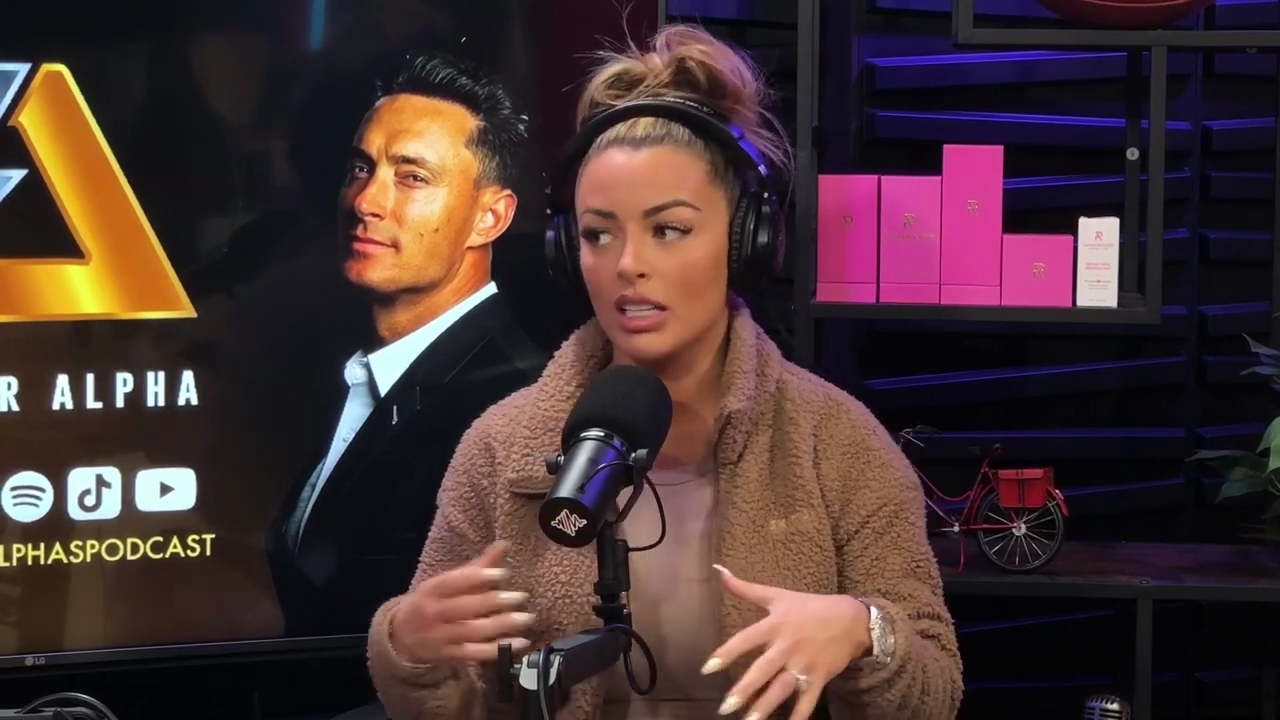 x2mate_com-Ep_13_-_Power_Alphas_Podcast__Love_Languages___28Mandy_Saccomanno__mp40531.jpg