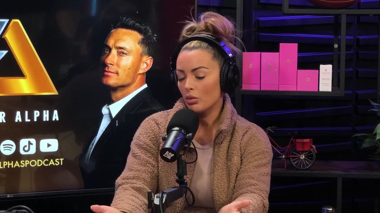 x2mate_com-Ep_13_-_Power_Alphas_Podcast__Love_Languages___28Mandy_Saccomanno__mp40547.jpg