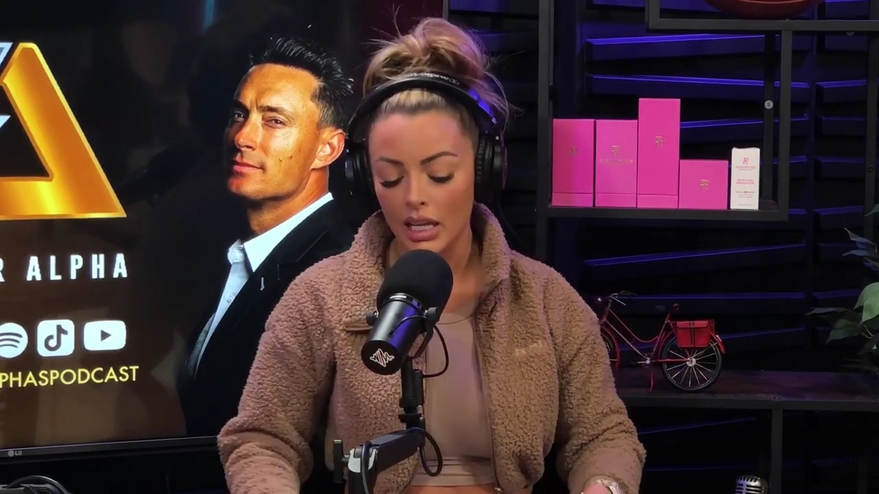 x2mate_com-Ep_13_-_Power_Alphas_Podcast__Love_Languages___28Mandy_Saccomanno__mp40635.jpg