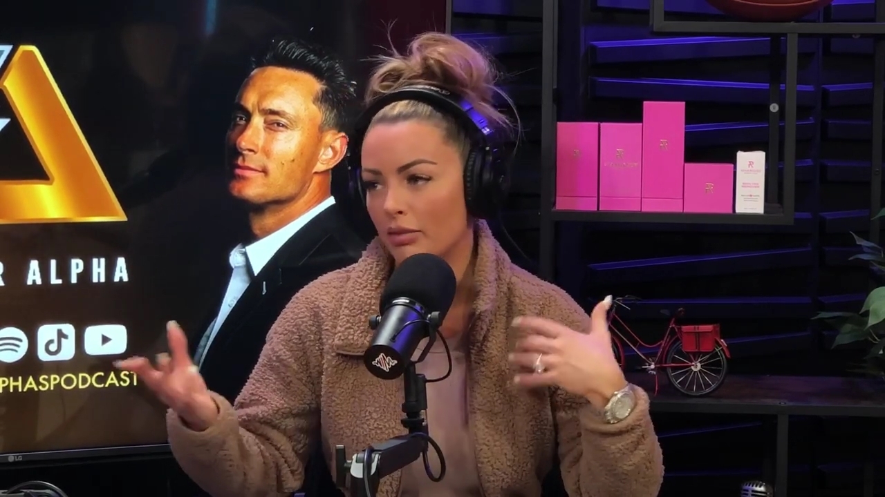 x2mate_com-Ep_13_-_Power_Alphas_Podcast__Love_Languages___28Mandy_Saccomanno__mp40653.jpg