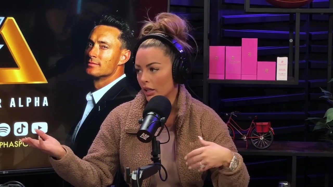 x2mate_com-Ep_13_-_Power_Alphas_Podcast__Love_Languages___28Mandy_Saccomanno__mp40656.jpg