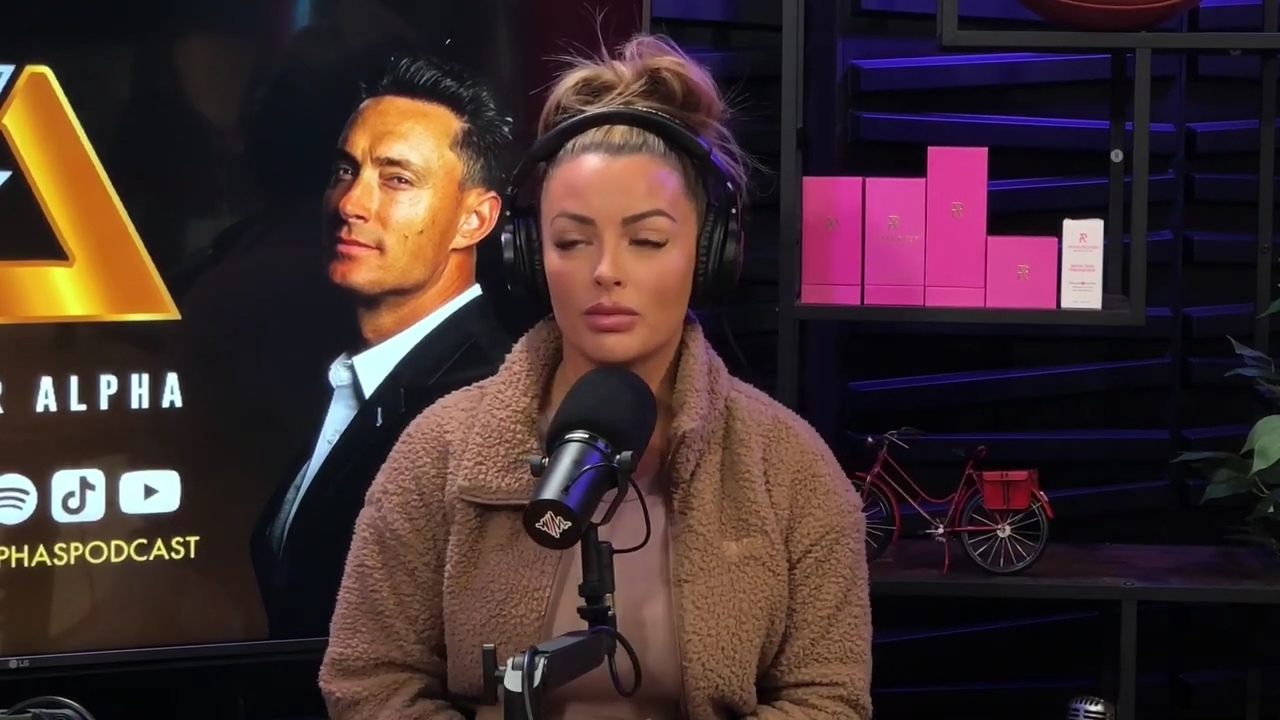 x2mate_com-Ep_13_-_Power_Alphas_Podcast__Love_Languages___28Mandy_Saccomanno__mp40666.jpg