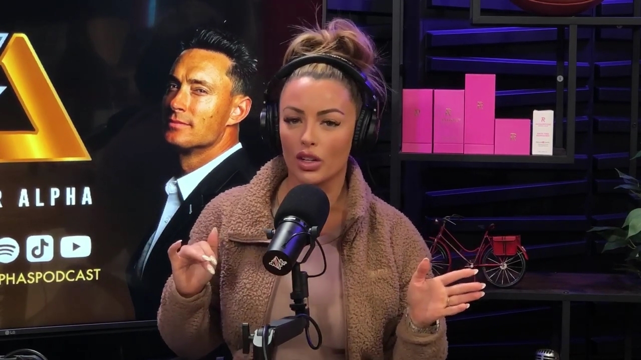 x2mate_com-Ep_13_-_Power_Alphas_Podcast__Love_Languages___28Mandy_Saccomanno__mp40676.jpg