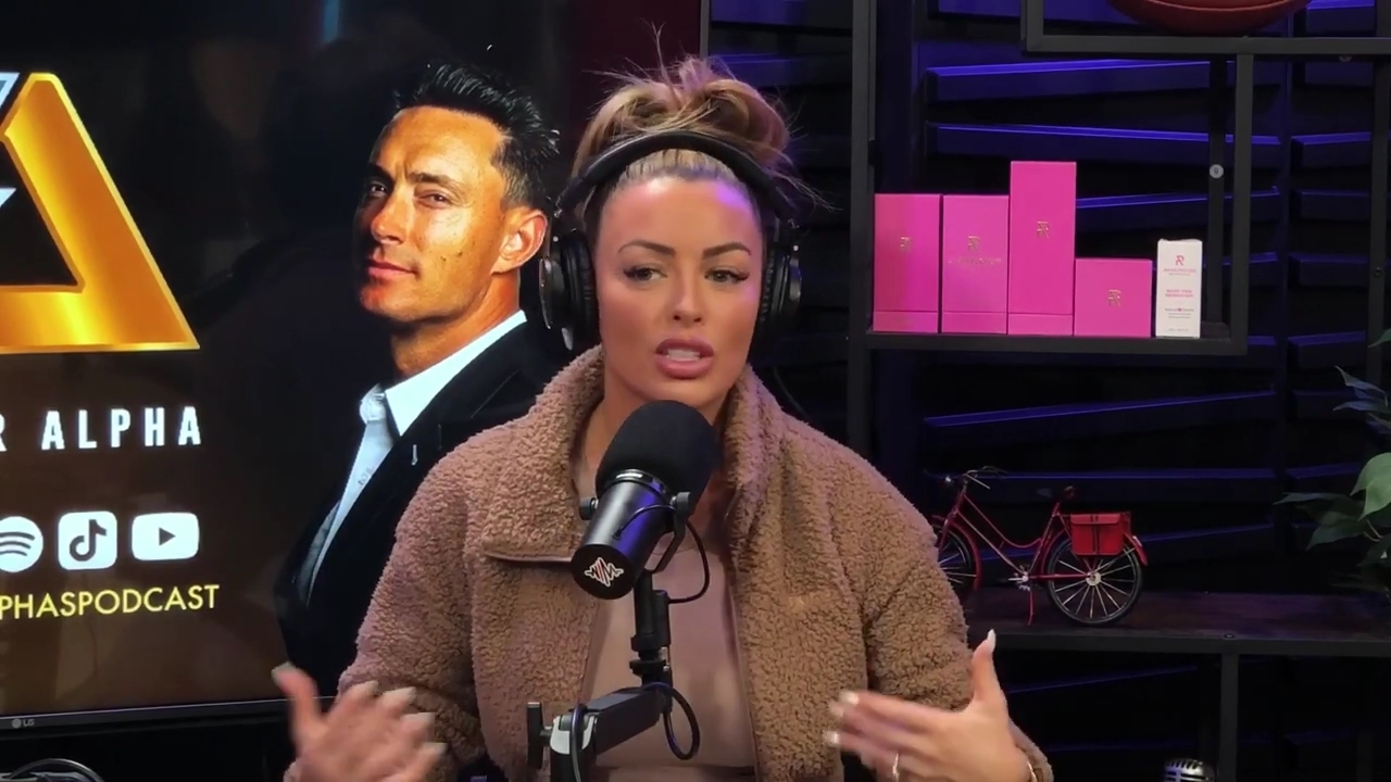 x2mate_com-Ep_13_-_Power_Alphas_Podcast__Love_Languages___28Mandy_Saccomanno__mp40681.jpg