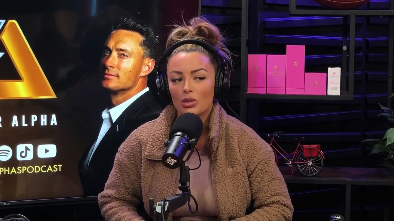 x2mate_com-Ep_13_-_Power_Alphas_Podcast__Love_Languages___28Mandy_Saccomanno__mp40705.jpg