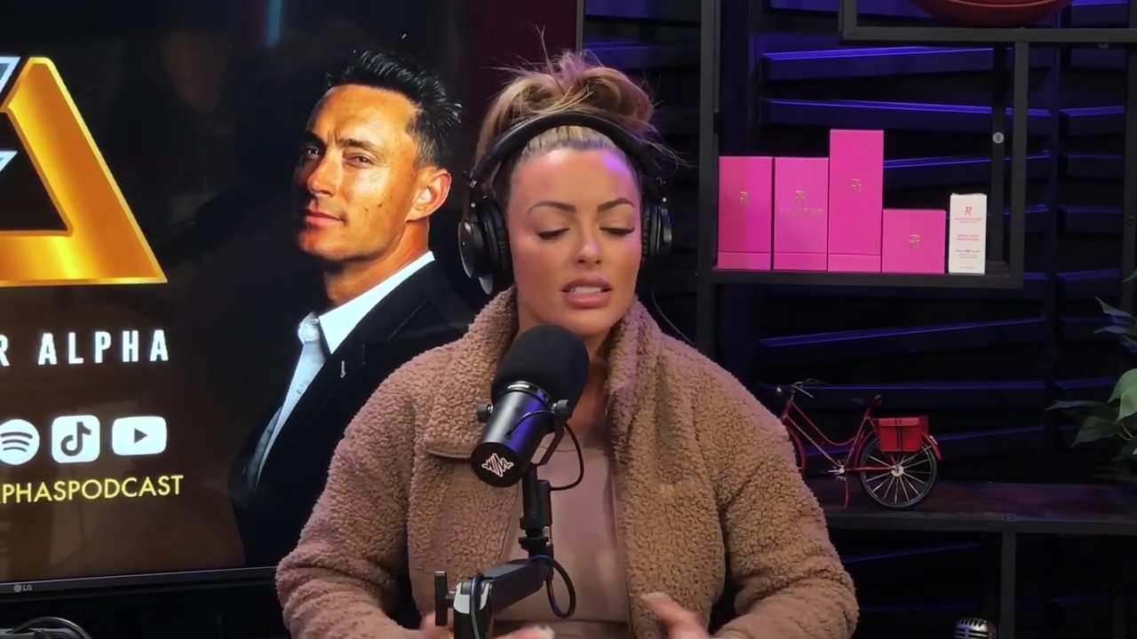 x2mate_com-Ep_13_-_Power_Alphas_Podcast__Love_Languages___28Mandy_Saccomanno__mp40718.jpg