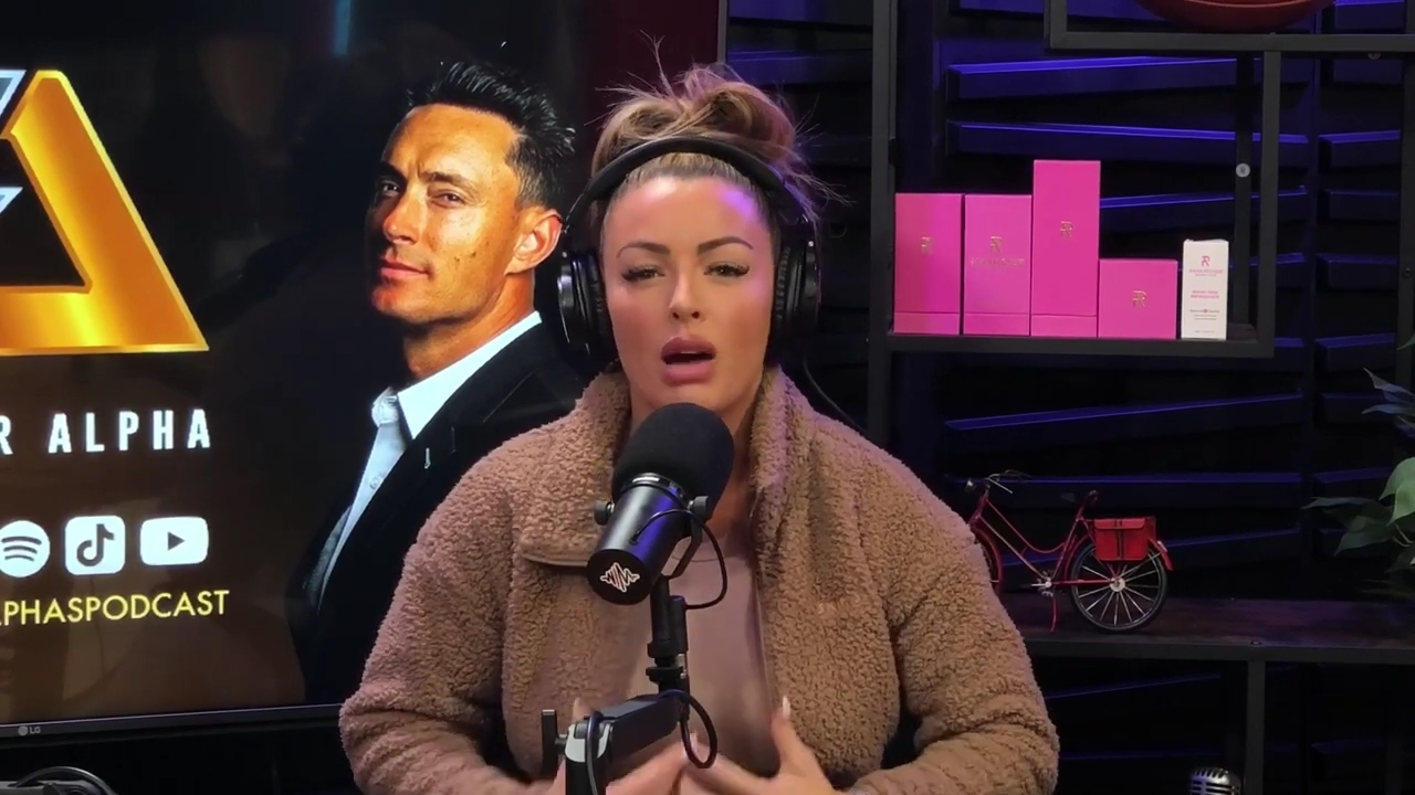 x2mate_com-Ep_13_-_Power_Alphas_Podcast__Love_Languages___28Mandy_Saccomanno__mp40725.jpg