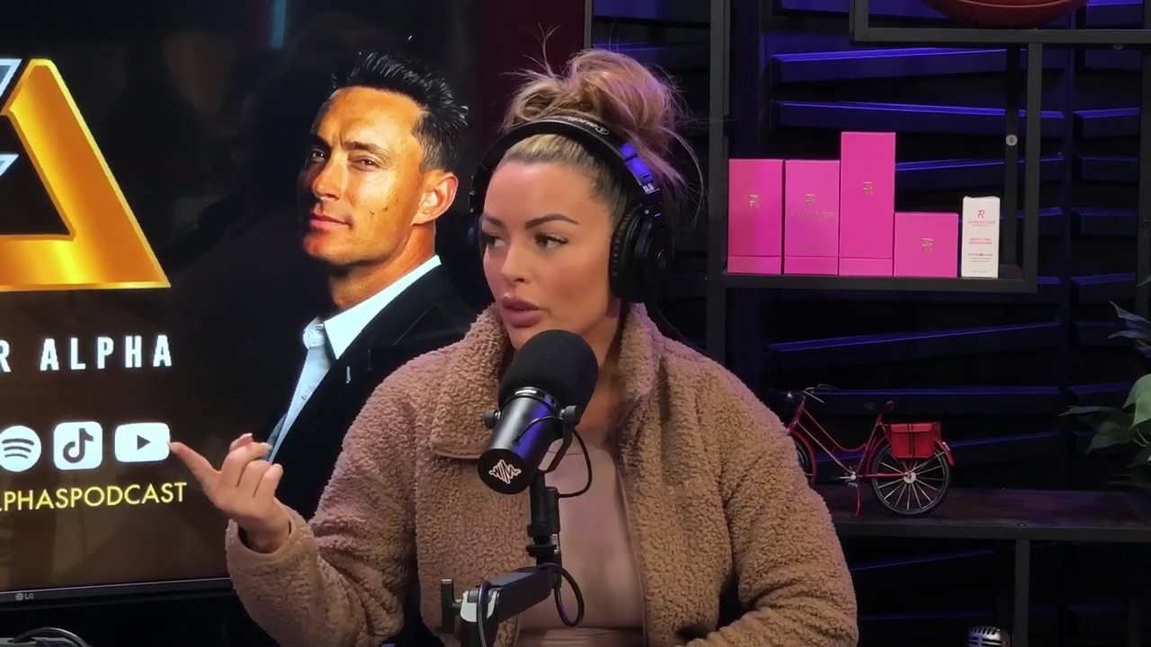 x2mate_com-Ep_13_-_Power_Alphas_Podcast__Love_Languages___28Mandy_Saccomanno__mp40819.jpg